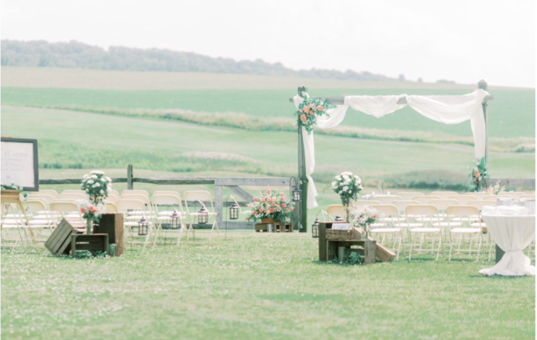 4 Benefits To An Outdoor Wedding