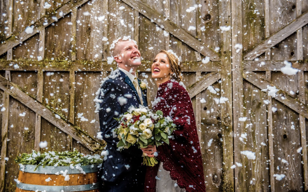 Countryside Winter Wedding Decor Ideas